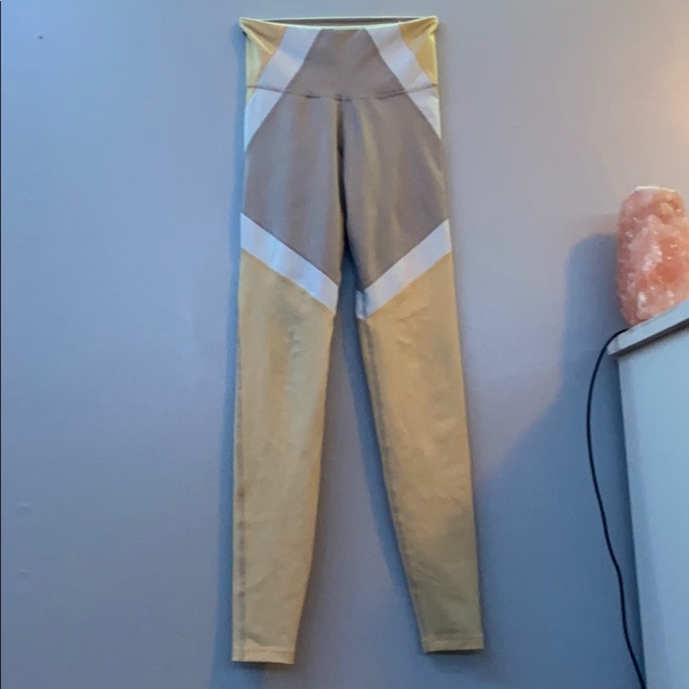 Workout Leggings/ Leggings